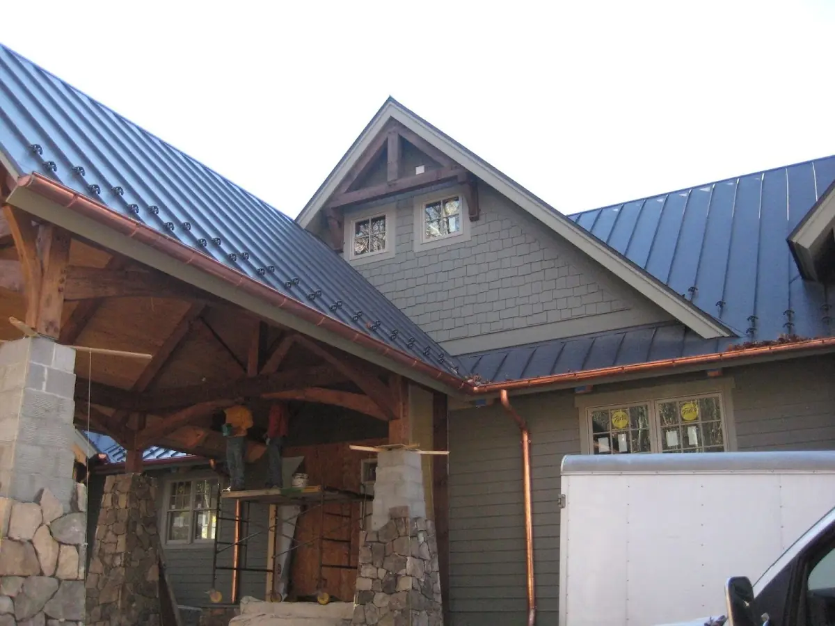 Craftsman Roofing team delivering quality roofing work in Sundale